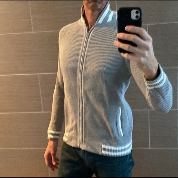 Cardigan - Picture 3 of 3